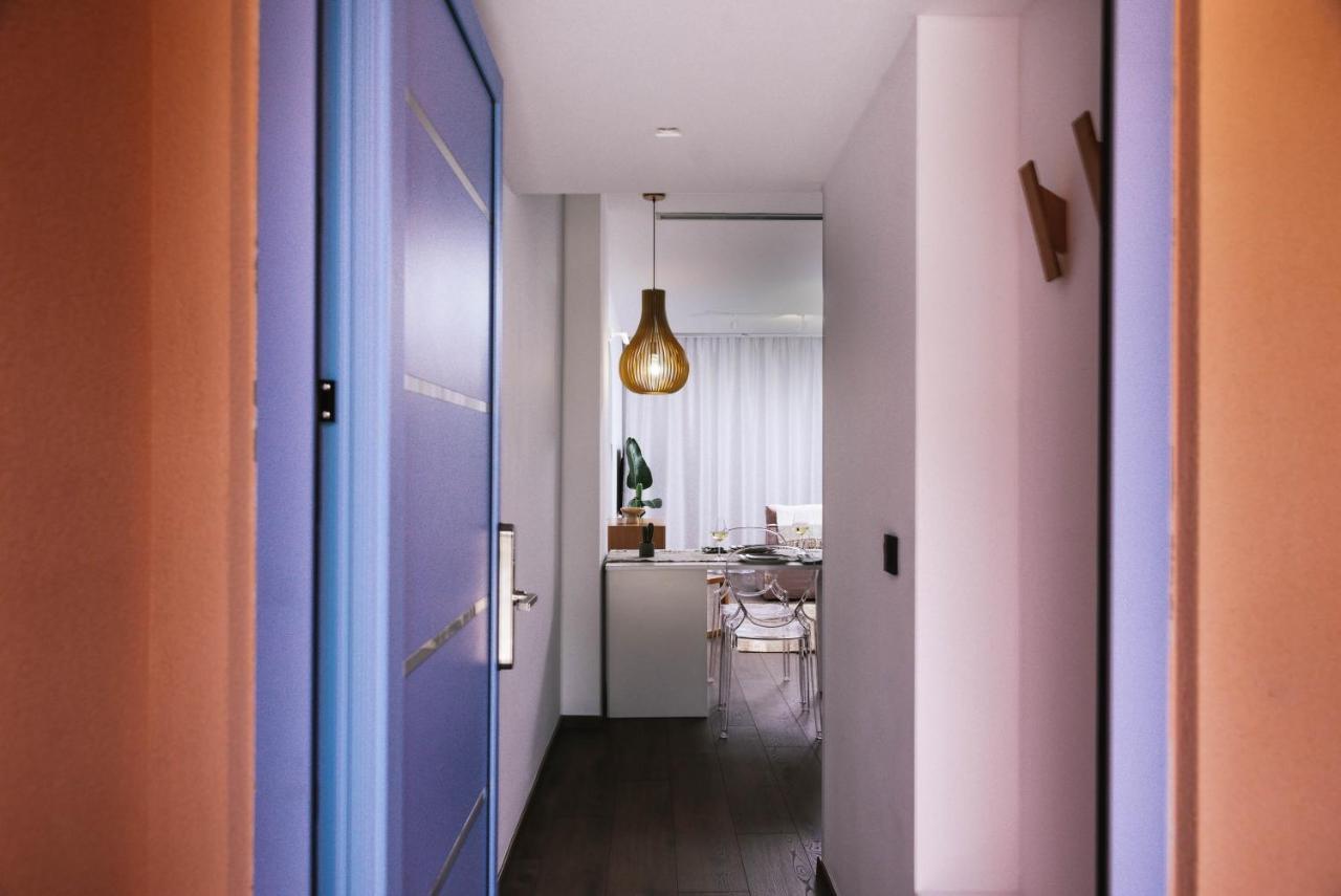 Suites De Luxe Katerina Kokkinos Pirgos Exterior photo